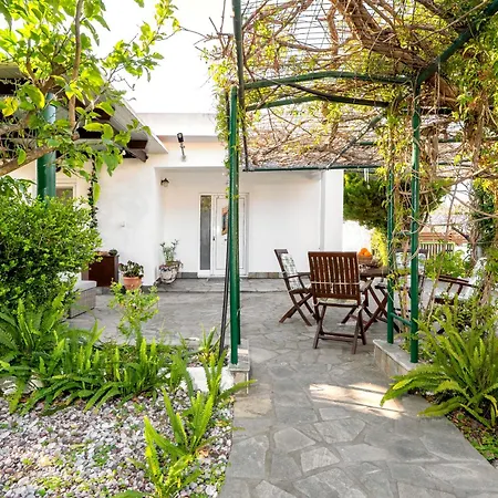 Aquarius View Archipoli