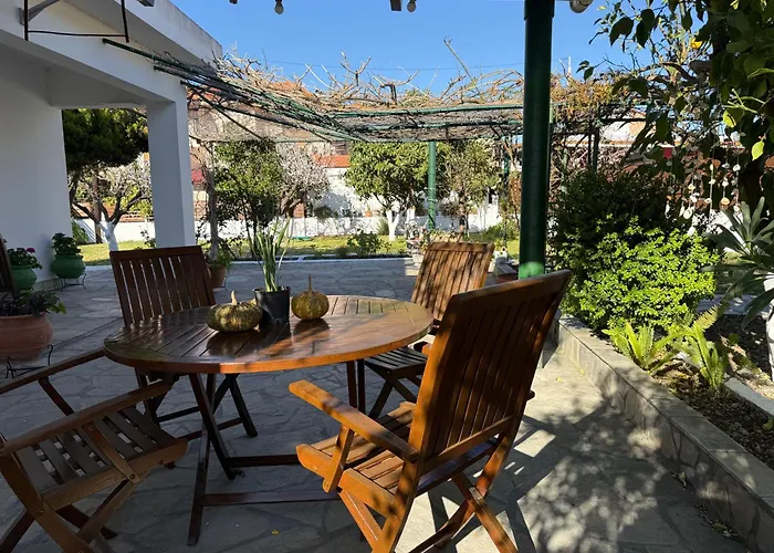 Aquarius View Archipoli